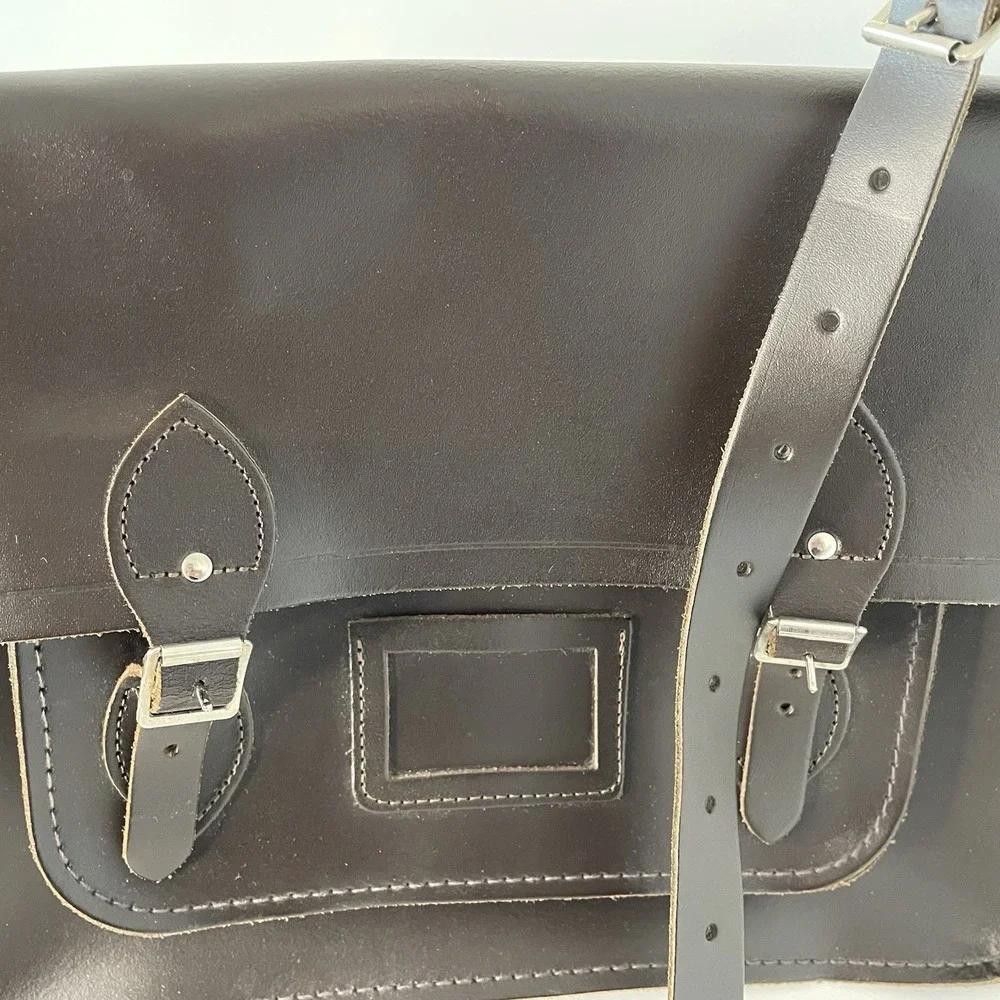 The Cambridge Satchel Company 15" Crossbody Messenger Bag Brown Leather Batchel - Picture 4 of 16